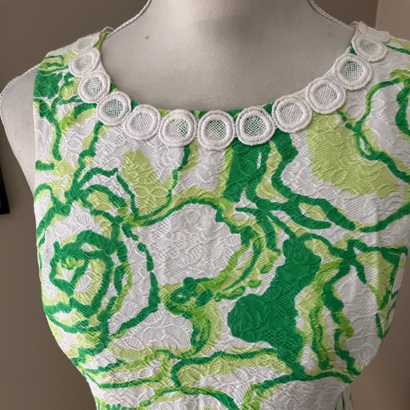Lilly Pulitzer “Mila” Shift Dress Size 4 - Picture 10 of 14